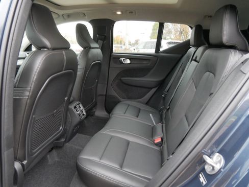 New 2026 Volvo XC40 B5 Ultra w/ Climate Package image 6