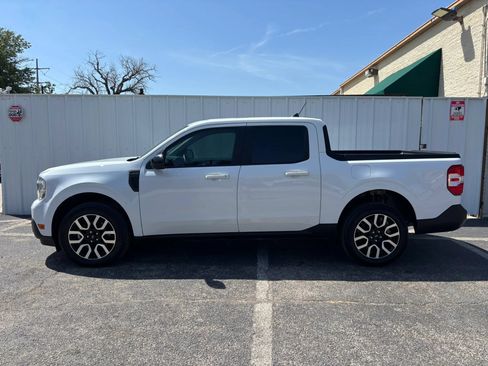 Used 2024 Ford Maverick Lariat w/ 4K Tow Package AWD/4WD image 2