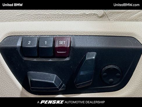 Used 2015 BMW 328i Sedan image 4