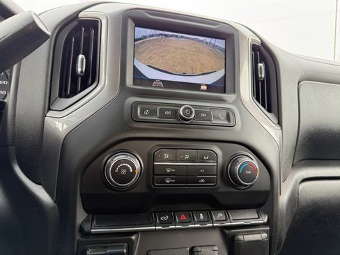 Used 2020 Chevrolet Silverado 2500 W/T w/ WT Convenience Package image 17