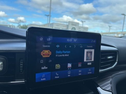 Used 2023 Ford Explorer Limited w/ Equipment Group 301A image 25