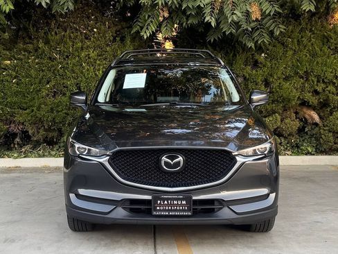 Used 2018 MAZDA CX-5 Touring w/ Preferred Equipment Package FWD image 2