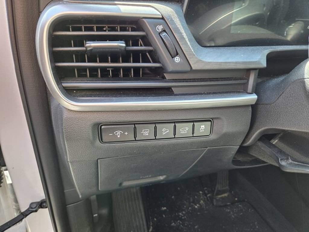 Used 2024 Kia Telluride EX X-Line AWD/4WD image 6