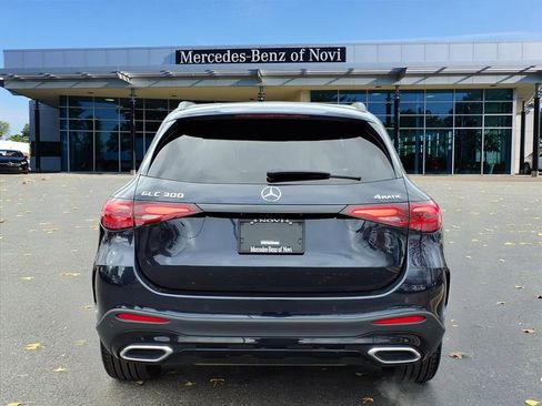 Certified 2024 Mercedes-Benz GLC 300 4MATIC image 4