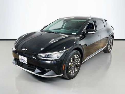 Certified 2024 Kia EV6 Light image 3