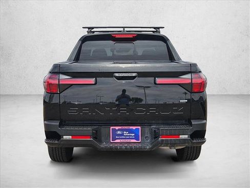 Used 2023 Hyundai Santa Cruz SEL w/ Activity Package image 6