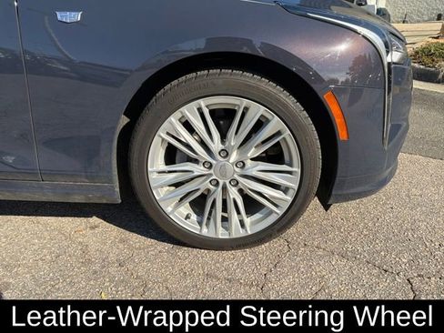 Used 2025 Cadillac CT4 Premium Luxury image 26