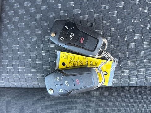 Used 2023 Ford Transit 250 Low Roof w/ Exterior Upgrade Package image 28