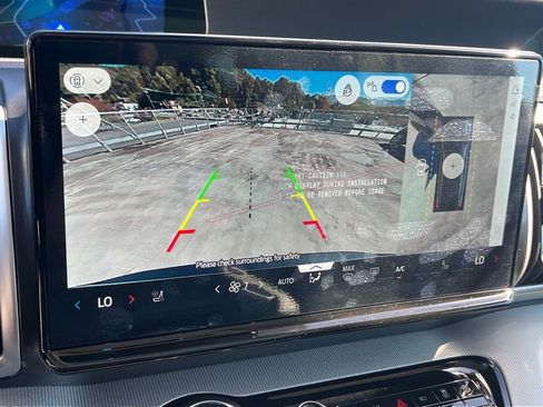 New 2025 Ford Expedition Max Active image 9