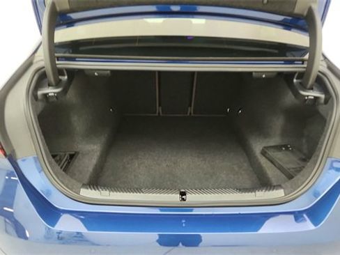 Used 2025 BMW 540i xDrive image 15