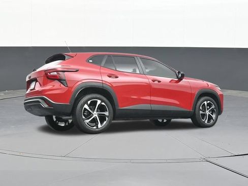 Used 2026 Chevrolet Trax RS FWD image 48