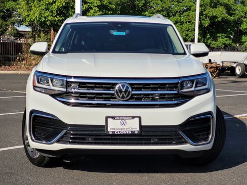 Used 2022 Volkswagen Atlas SEL R-Line AWD/4WD image 3