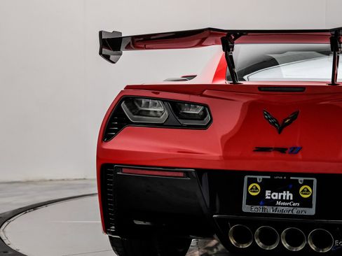 Used 2019 Chevrolet Corvette ZR1 image 18