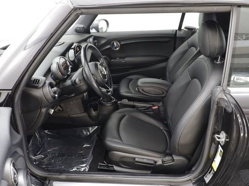 Used 2017 MINI Cooper Convertible FWD image 6