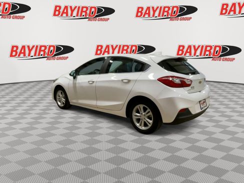 Used 2017 Chevrolet Cruze LT FWD image 6