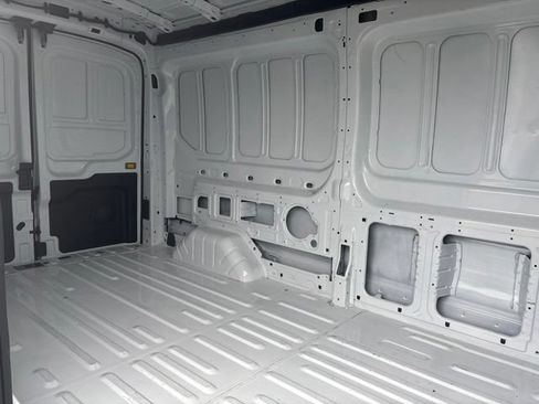 Used 2023 Ford Transit 350 Medium Roof AWD image 28