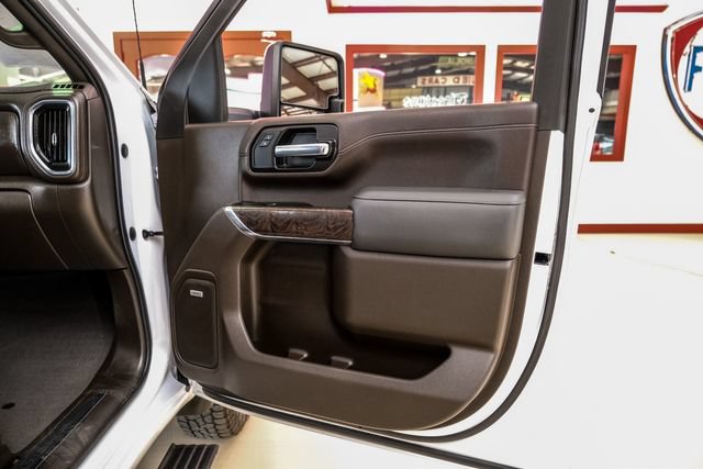 Used 2022 GMC Sierra 3500 Denali w/ Denali Ultimate Package AWD/4WD image 49