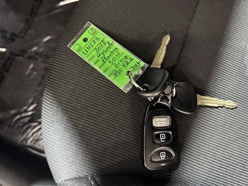 Used 2018 Hyundai Elantra SEL FWD image 27