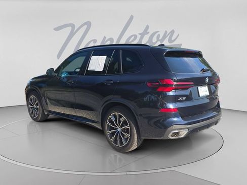 Used 2026 BMW X5 xDrive40i w/ M Sport Package AWD/4WD image 6