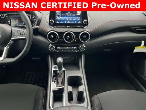 Used 2025 Nissan Sentra SR image 16
