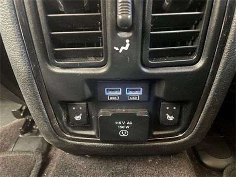 Used 2018 Dodge Durango GT w/ Blacktop Package image 19