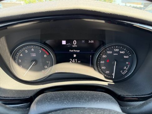 Used 2023 Cadillac XT5 Premium Luxury w/ Technology Package FWD image 23