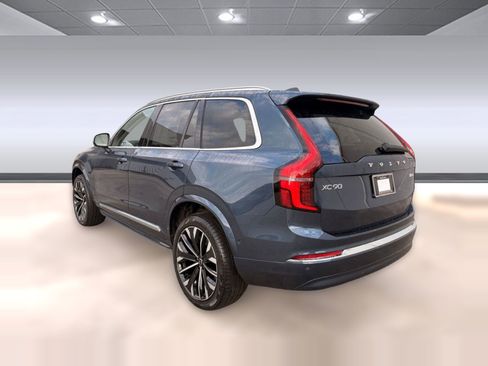 New 2026 Volvo XC90 B6 Ultra w/ Protection Package AWD/4WD image 3