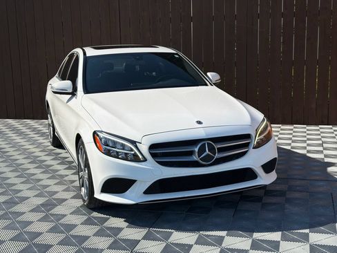 Used 2019 Mercedes-Benz C 300 Sedan image 10
