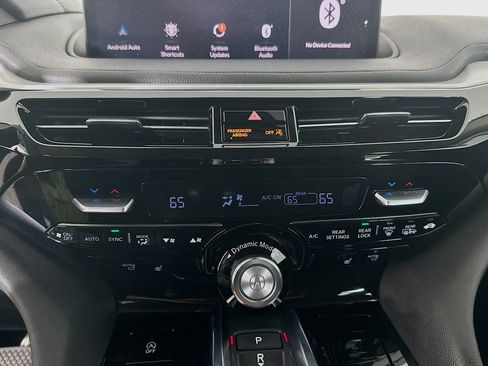 Used 2024 Acura MDX FWD image 23