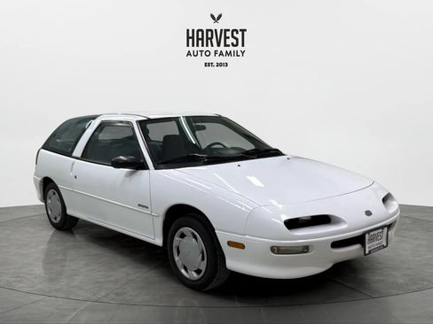 Used 1992 Geo Storm Hatchback FWD image 10