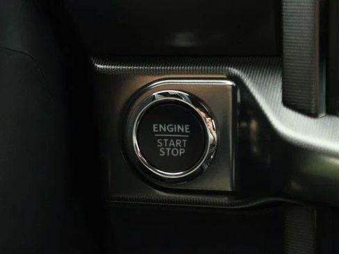 Used 2024 Ford F150 Platinum AWD/4WD image 22