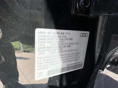 Used 2023 Audi Q3 2.0T Premium Plus w/ Premium Plus Package AWD/4WD image 37