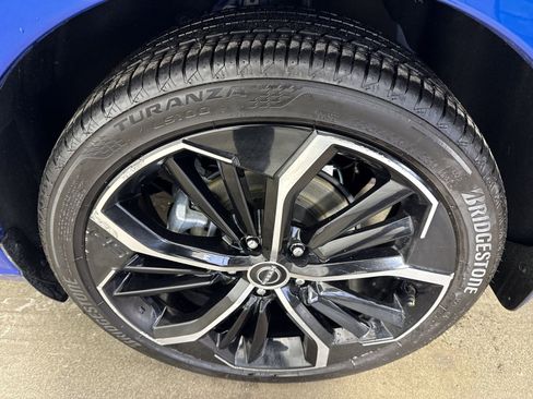 Certified 2025 Nissan Altima 2.5 SR w/ SR Premium Package image 6