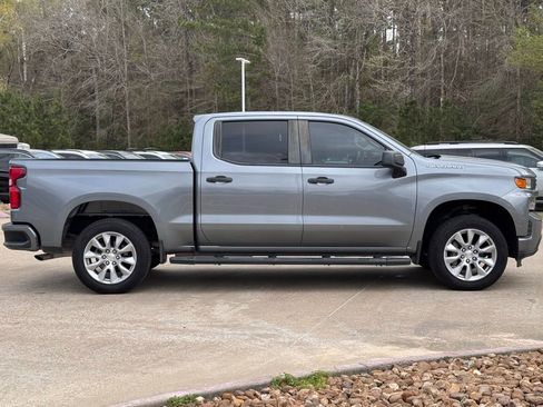 Used 2020 Chevrolet Silverado 1500 Custom w/ Infotainment Package image 10