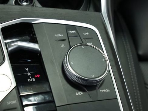 Used 2023 BMW 330i 330i w/ M Sport Package image 26