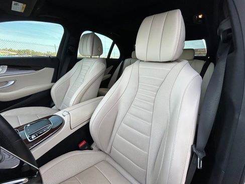 Used 2023 Mercedes-Benz E 350 Sedan image 17
