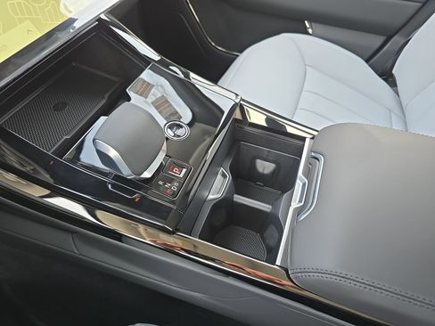 New 2026 Land Rover Range Rover Sport Dynamic SE image 25