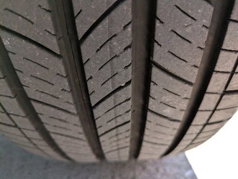 Used 2021 Chevrolet Equinox LT image 11