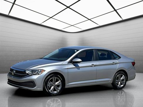 Used 2024 Volkswagen Jetta SE FWD image 1