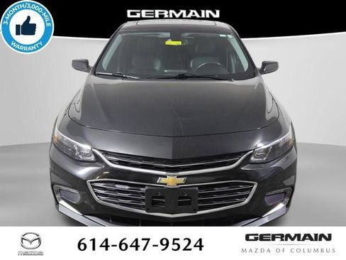 Used 2018 Chevrolet Malibu LT w/ Leather Package image 3