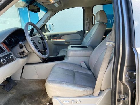 Used 2008 Chevrolet Avalanche LT w/ LT Preferred Equipment Group image 11