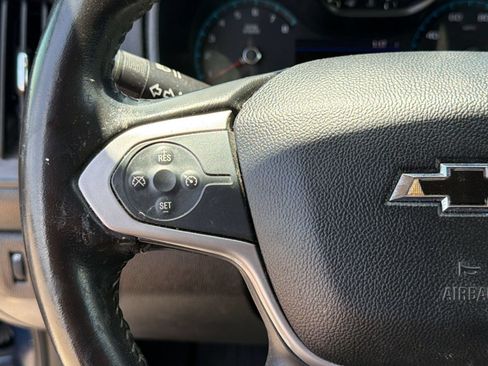 Used 2019 Chevrolet Colorado LT w/ LT Convenience Package RWD image 16