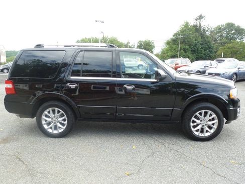Used 2017 Ford Expedition Limited w/ Equipment Group 301A AWD/4WD image 6