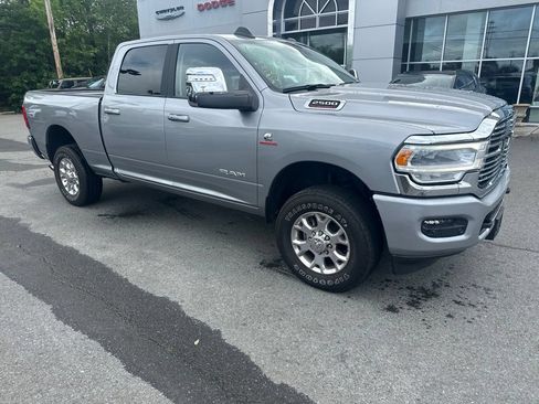 Used 2024 RAM 2500 Laramie w/ Safety Group AWD/4WD image 3