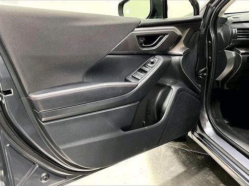 Used 2024 Subaru Impreza 2.0i Sport image 16