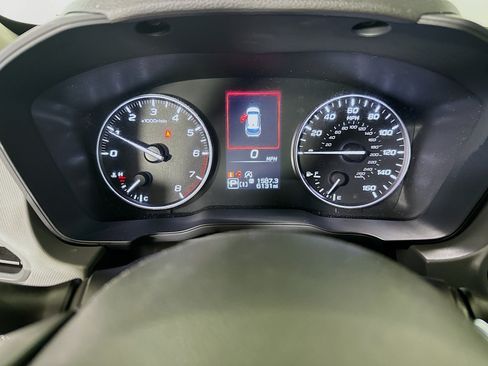 Used 2025 Subaru Crosstrek 2.5i Limited AWD/4WD image 19