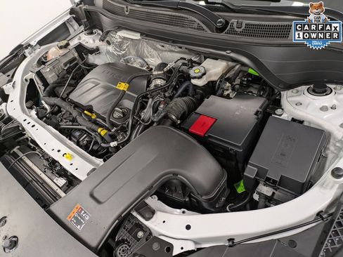 Used 2025 Chevrolet Trax RS w/ Driver Confidence Package image 31