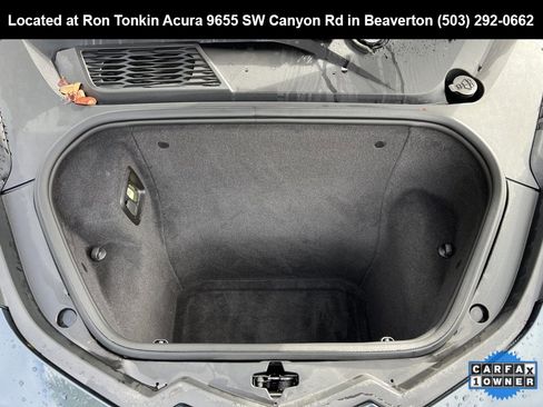 Used 2021 Chevrolet Corvette Stingray w/ Z51 Performance Package image 10