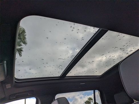 New 2026 GMC Yukon XL Denali w/ Sun & Power Step Package image 25