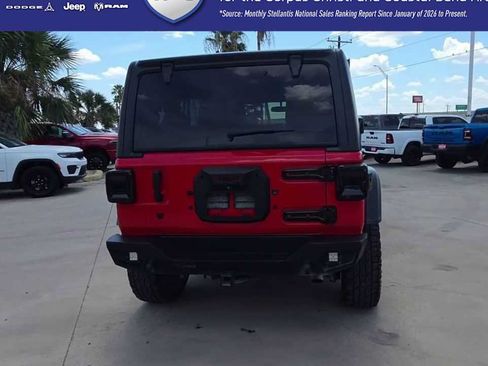 Used 2019 Jeep Wrangler Unlimited Sport S AWD/4WD image 7